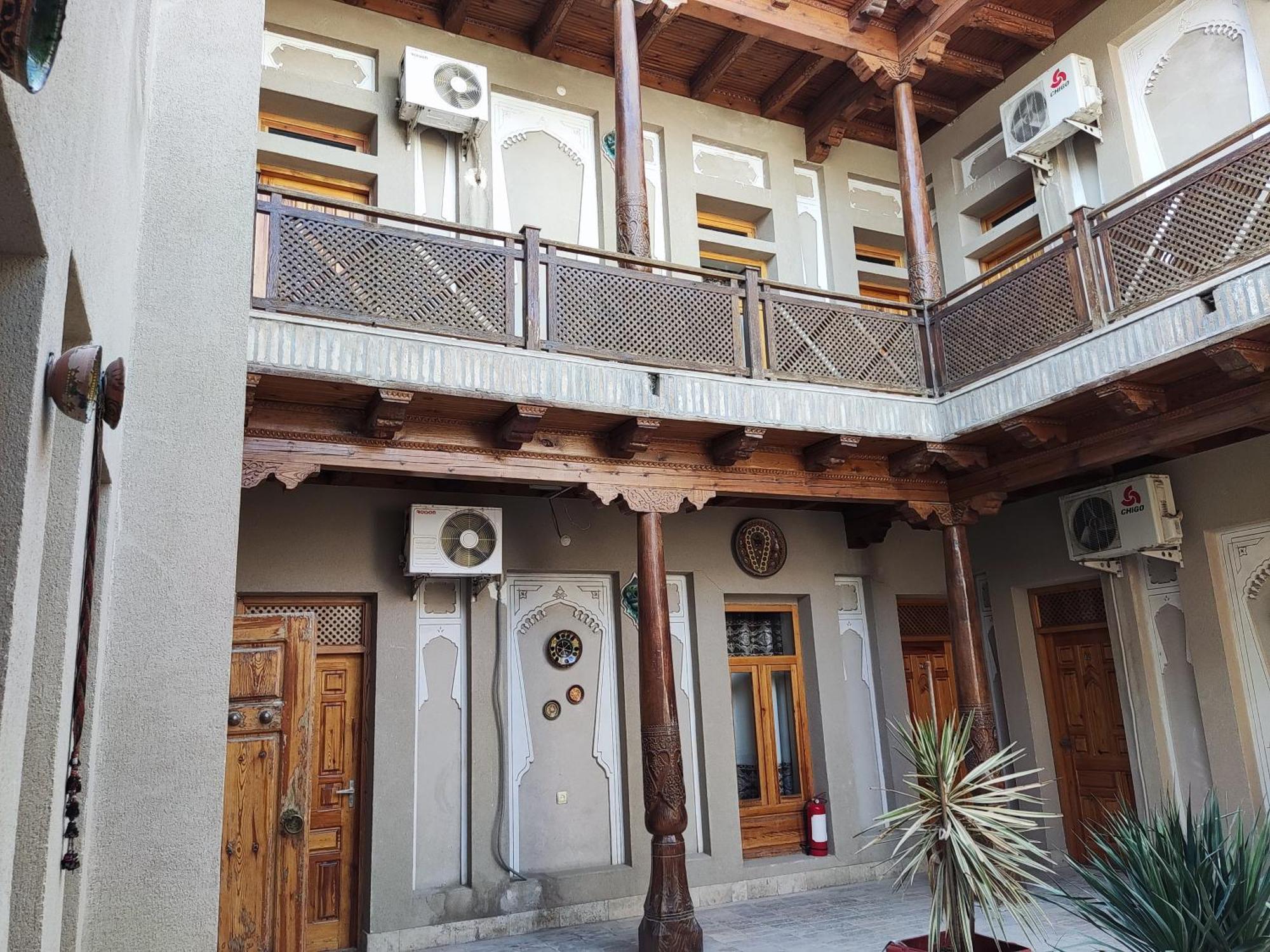 Boutique Hotel Ziyobaxsh Bukhara Esterno foto