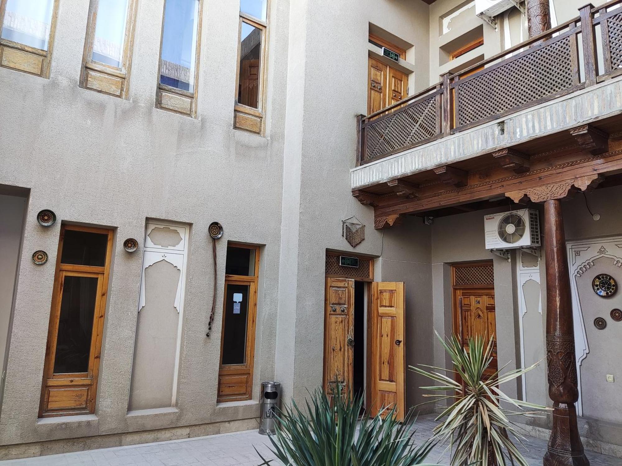 Boutique Hotel Ziyobaxsh Bukhara Esterno foto