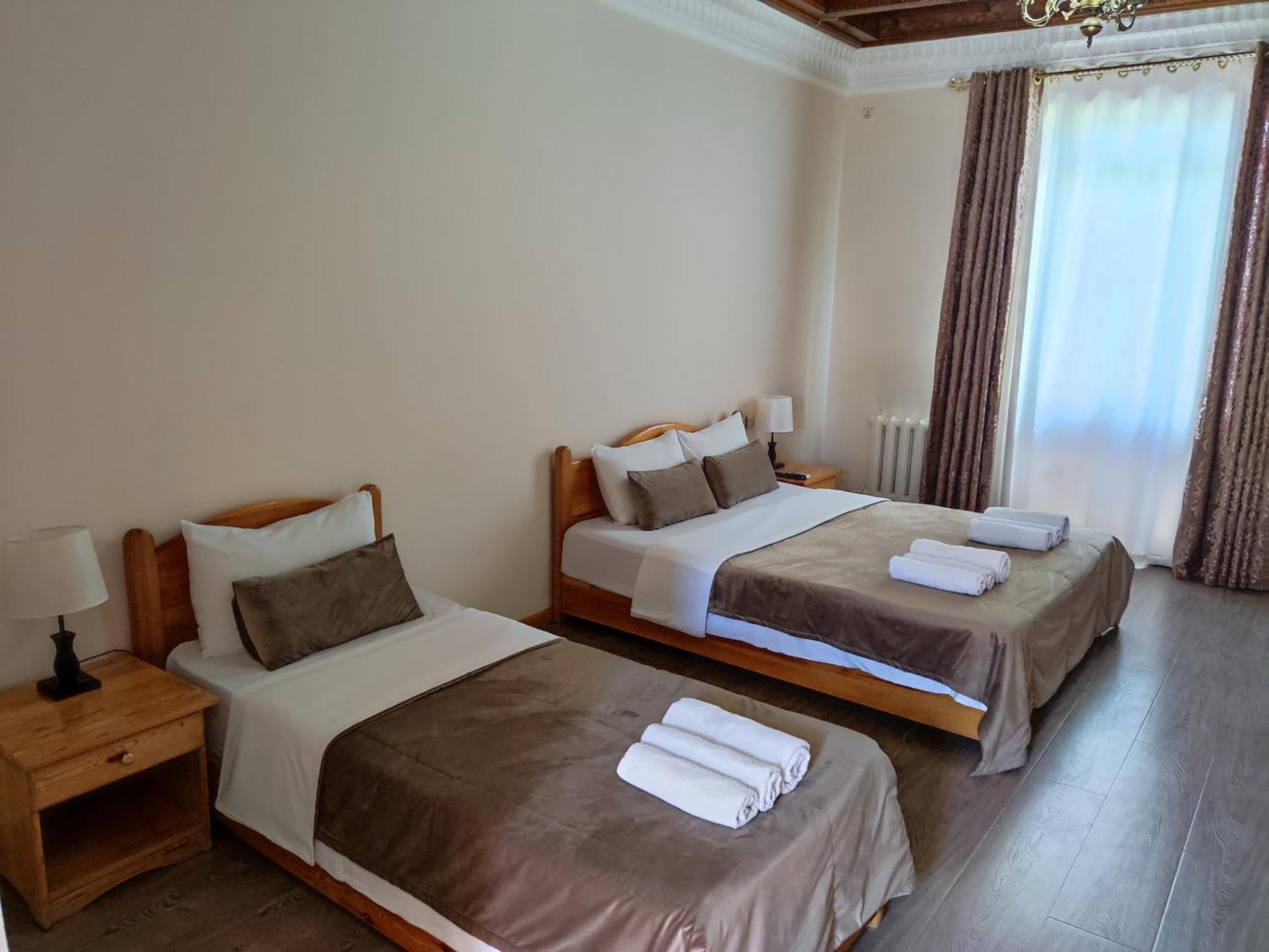 Boutique Hotel Ziyobaxsh Bukhara Esterno foto