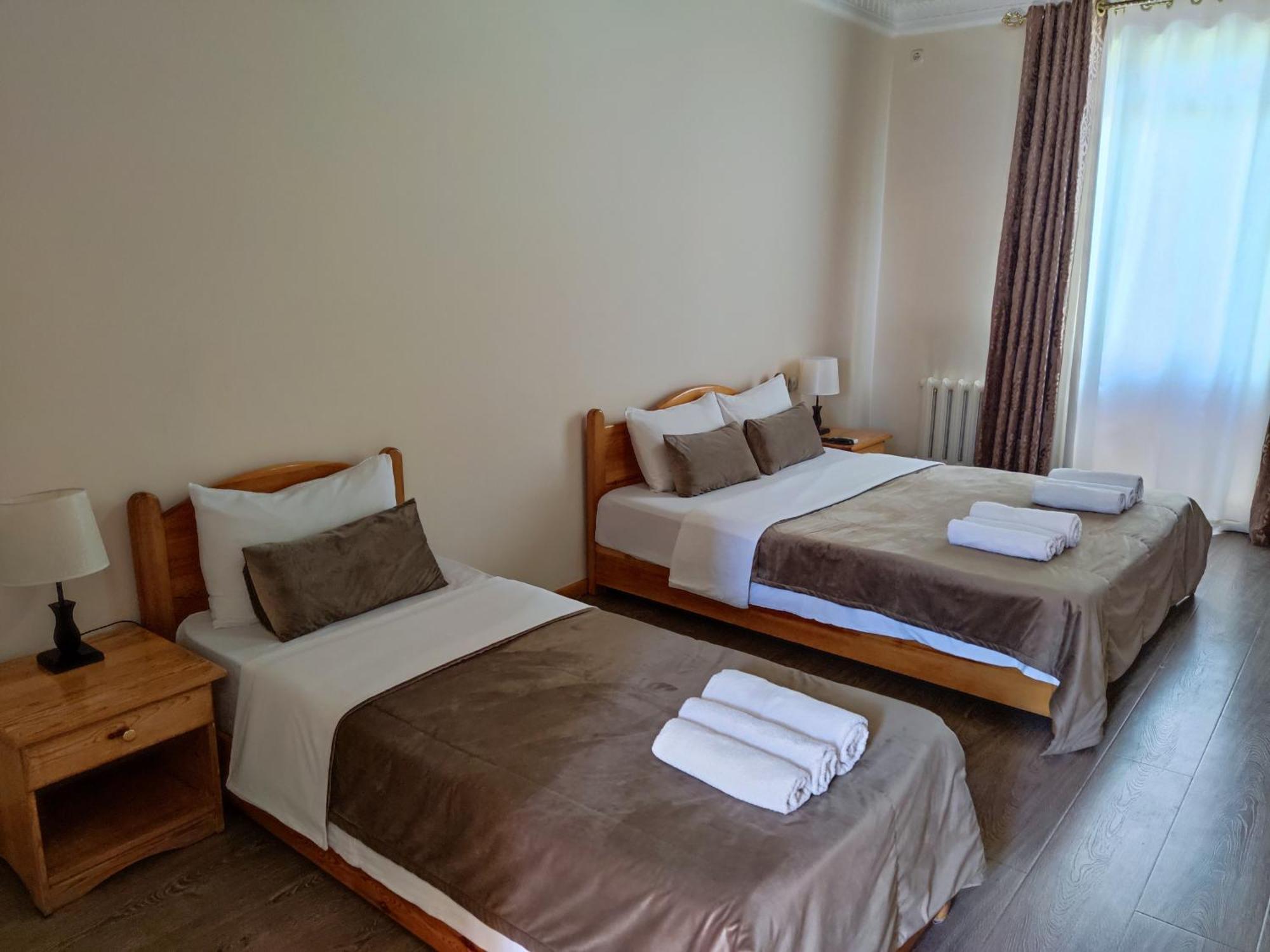 Boutique Hotel Ziyobaxsh Bukhara Esterno foto